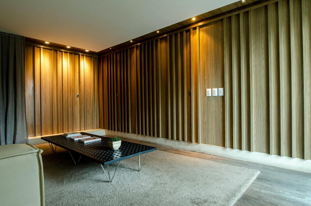 Apartamento Praia De Iracema, A 3 Minutos Da Praia Apartamento *